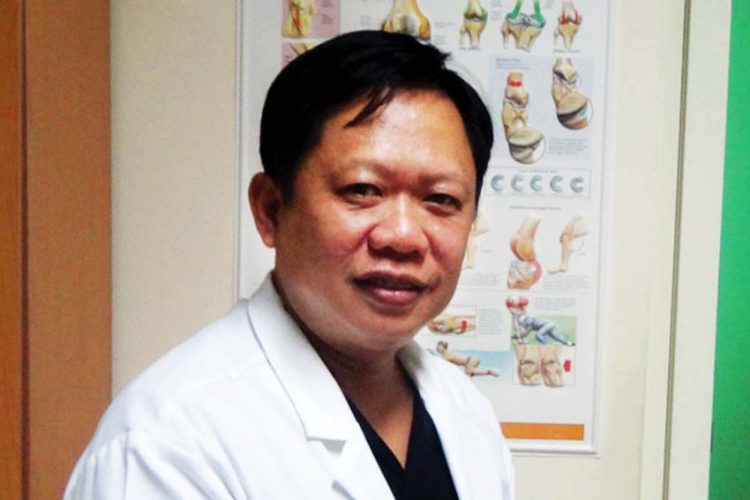Bác sĩ Phan Vương Huy Đổng, Phó chủ tịch Hội Y học Thể dục Thể thao TP. Hồ Chí Minh 1