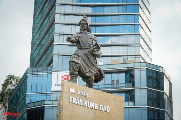 Niềm tự hào về lịch sử của người Việt Nam