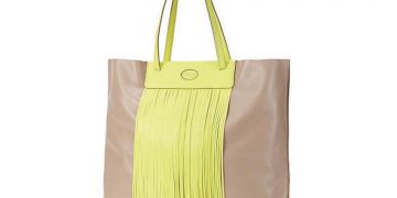 Tod’s xuống phố cùng Jessica Biel