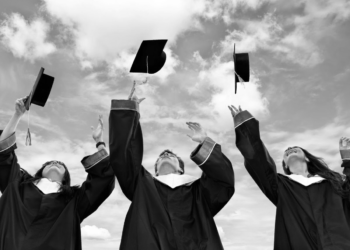 Đại học: cánh cửa đến với thành công?