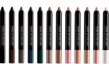 Sản phẩm trang điểm không trôi Aqua Shadow