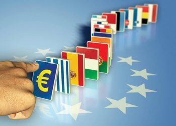 Châu Âu tiếp tục suy thoái