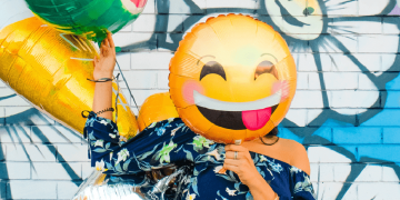 Con người văn minh