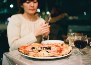 Tác hại của ăn tối muộn 2