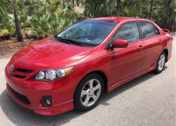 Camry 2010 bi trieu hoi