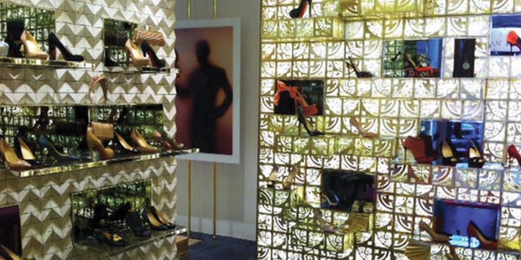 Christian Louboutin khai trương cửa hàng thứ 56 tại Roma, Ý