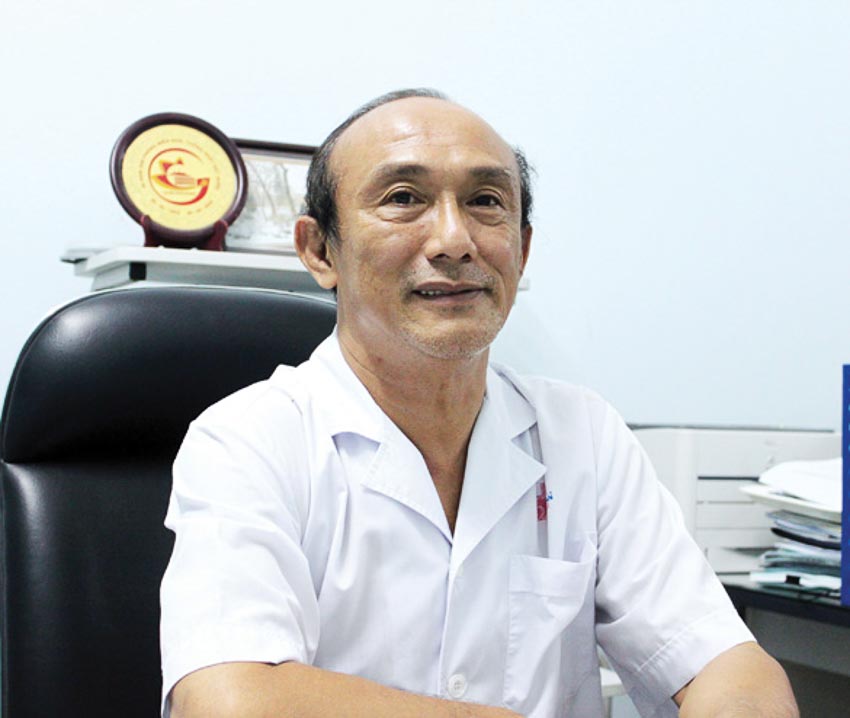 PGS-TS Vũ Lê Chuyên, Phó giám đốc Bệnh viện Bình Dân