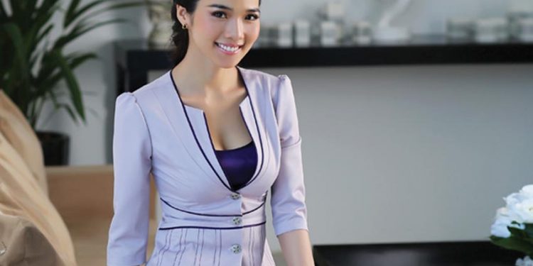 Ella – trang phục công sở của Thái Tuấn