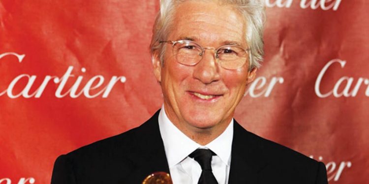 Giorgio Armani tham dự lễ trao giải liên hoan phim quốc tế Palm Springs