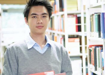 Không nên chỉ biết lo cho con…