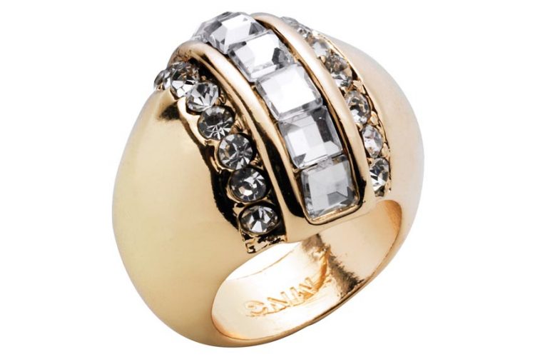Nhẫn cỡ lớn sành điệu