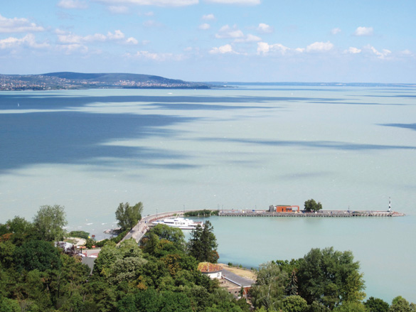 Hồ Balaton, viên ngọc của Hungary - 4