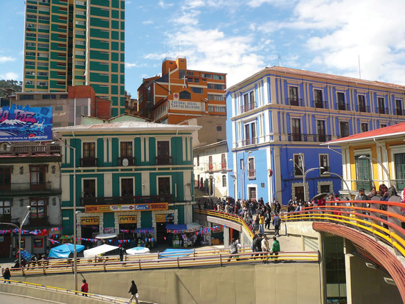 La Paz, thành phố đa sắc màu trên nóc nhà thế giới - 4