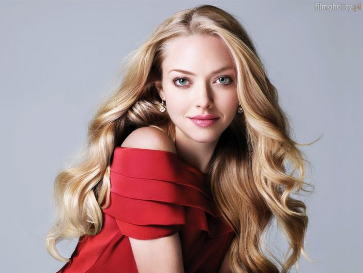 Amanda Seyfried tái ngộ cùng Russell Crowe