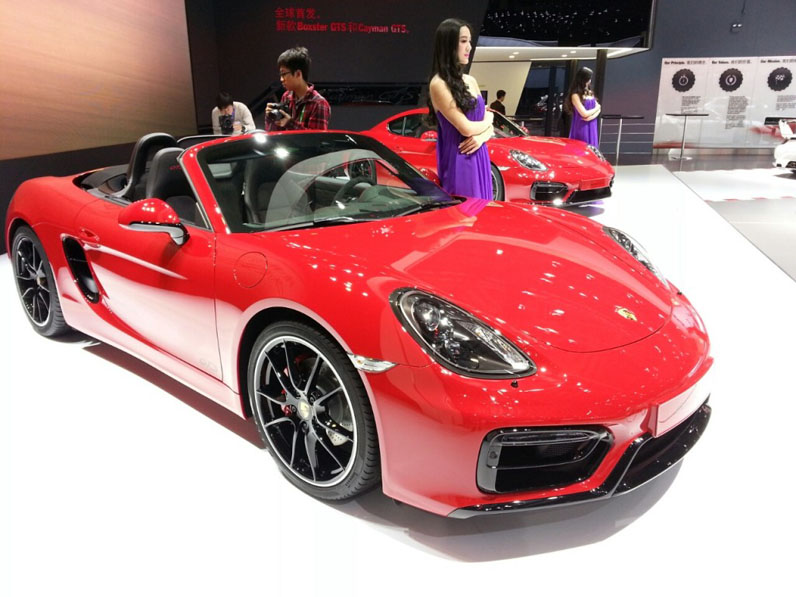 Porsche-Boxster-GTS-front-three-quarters-at-Auto-China-2014-1024x768