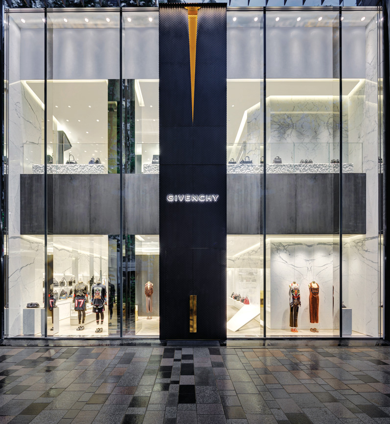 Cửa hàng Givenchy ở Tokyo Dấu ấn thời trang Pháp tại Nhật Bản |  doanhnhanplus.