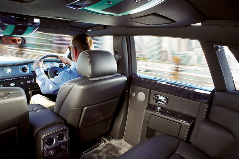 2013-Rolls-Royce-Phantom-Series-II-Interior-1