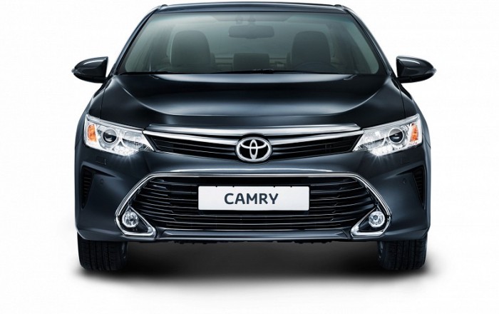 2015-Toyota-Camry-13
