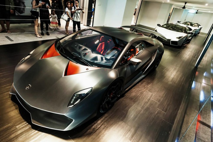 LAMBORGHINI ARRIVA_2