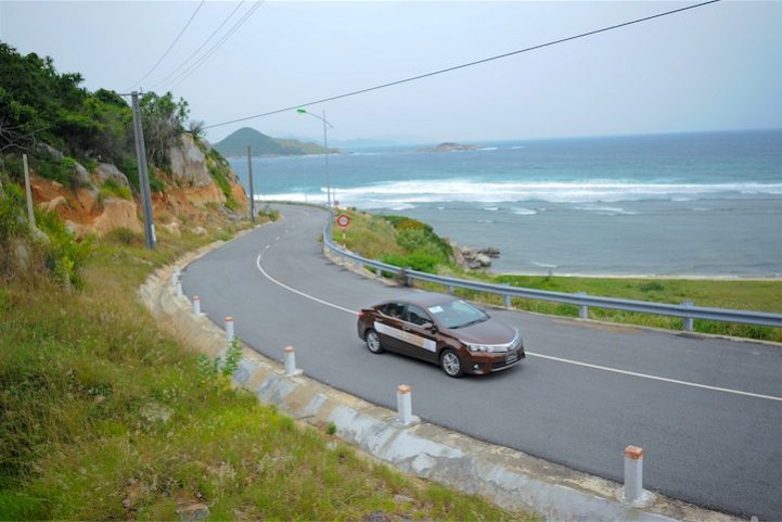 Corolla Altis 2014 (13)