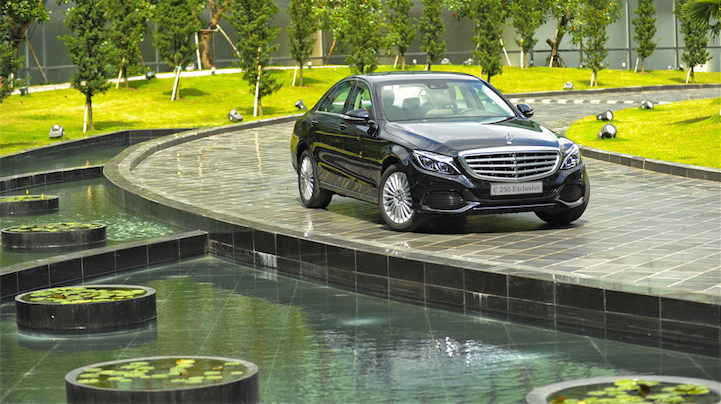 Mercedes-benz-C250-Exclusive-(3)