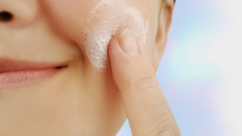Chăm sóc da khi giao mùa: Nên và không nên 4