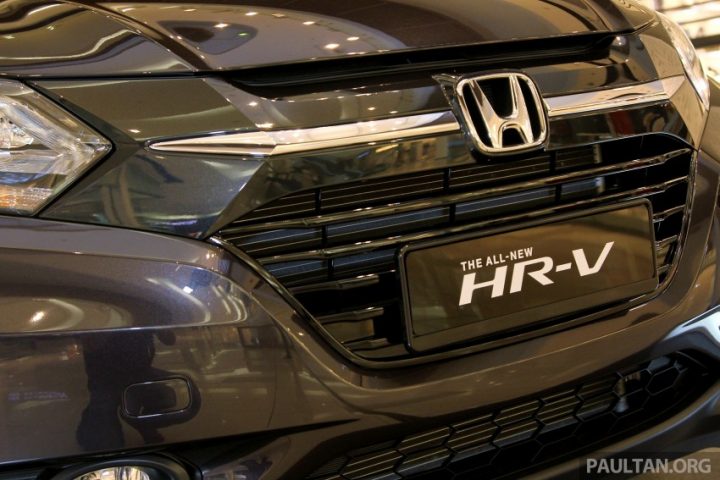 2015_Honda_HR-V_Malaysia_6
