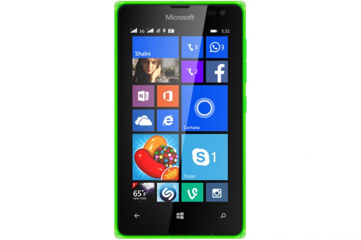 Lumia532_Front_Green_DSIM
