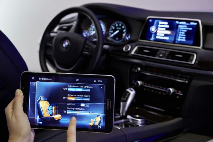 bmw-touchcommand-0002-850×567