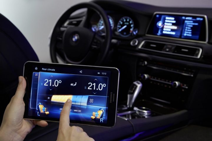 bmw-touchcommand-0007-850×567