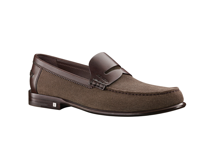 DN605_Shopping010515_Loafers