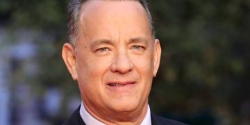 Tom Hanks sẽ tham gia phim do Clint Eastwood đạo diễn