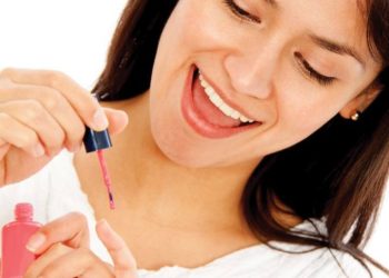 Móng tay đẹp đón thu sang 1