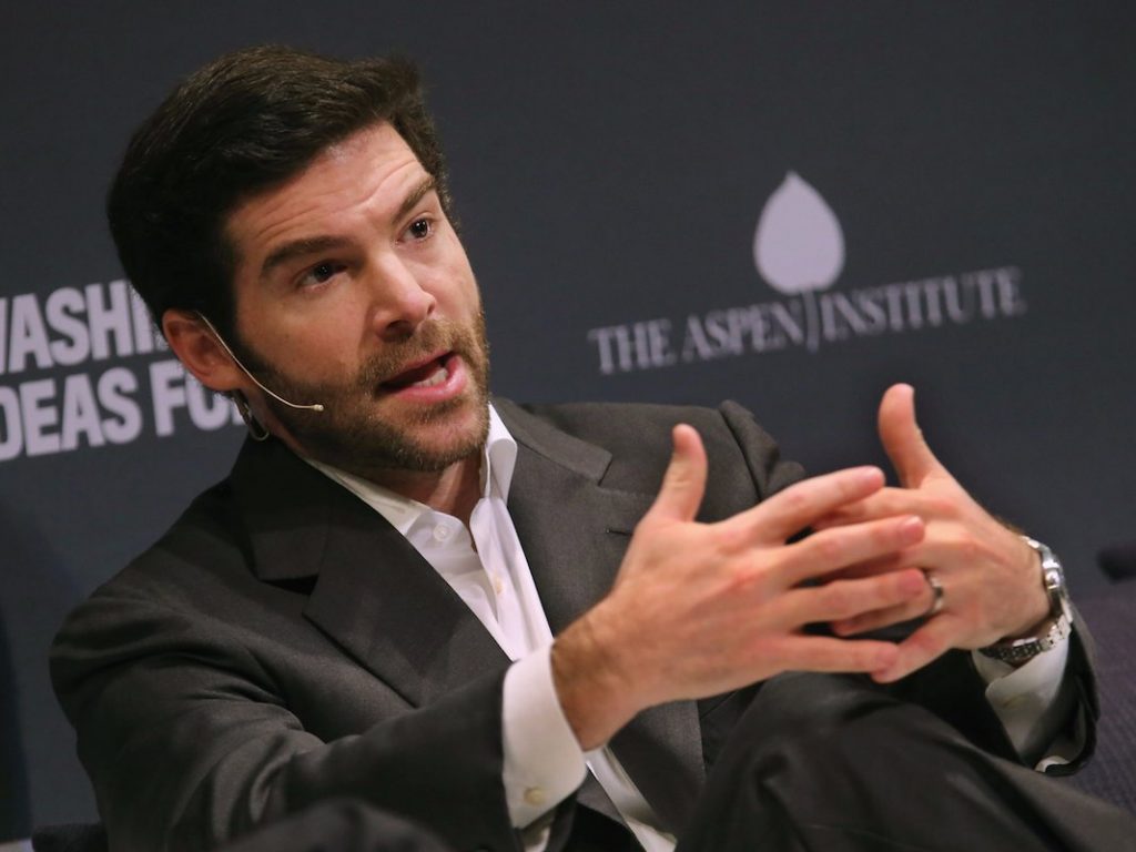 linkedin-ceo-jeff-weiner-sends-less-email-to-receive-less-email