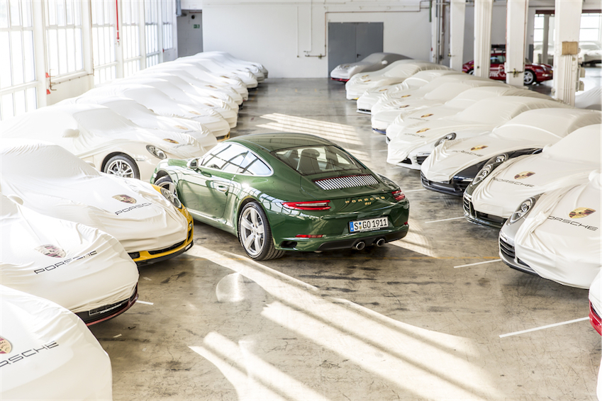 Chiếc Porsche 911 thứ một triệu trong kho lưu trữ