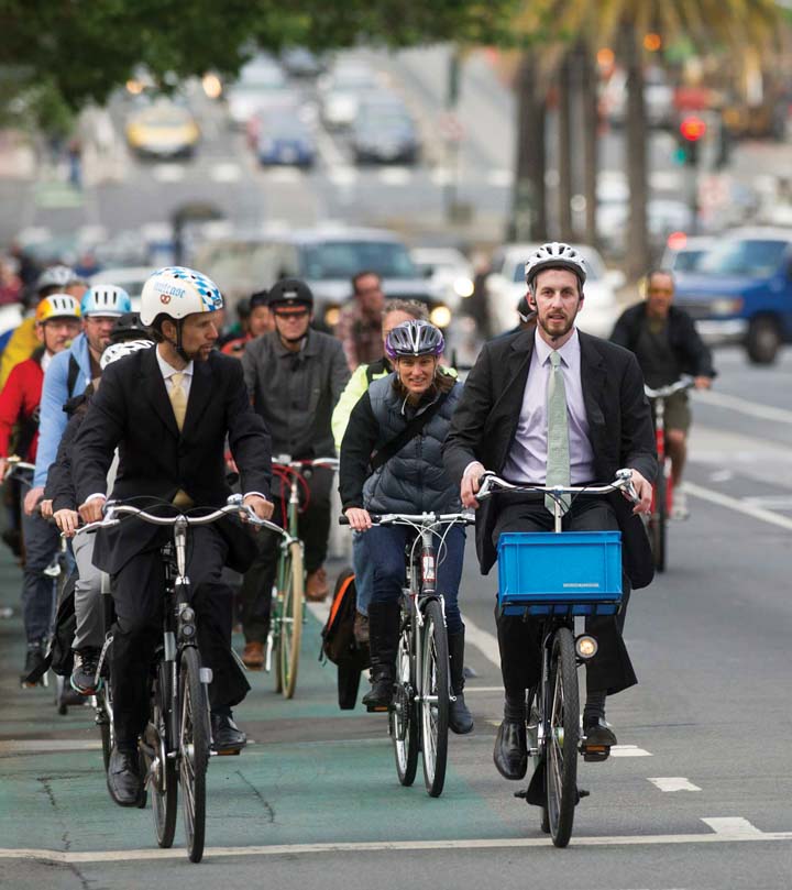 Nhiều tầng lớp thanh niên lựa chọn xe đạp điện nhằm lên đường làm