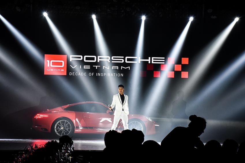 Ông Andreas Klingler - Tổng giám đốc Porsche Việt Nam - 9