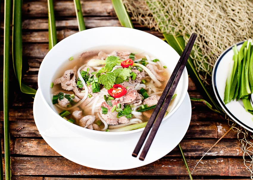 2 món ăn Việt Nam lọt vào danh sách 30 đặc sản ngon nhất thế giới được CNN vinh danh