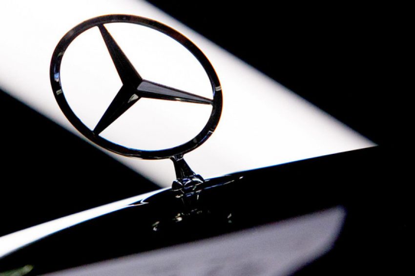 Hãng xe Mercedes-Benz về tay người Trung Quốc