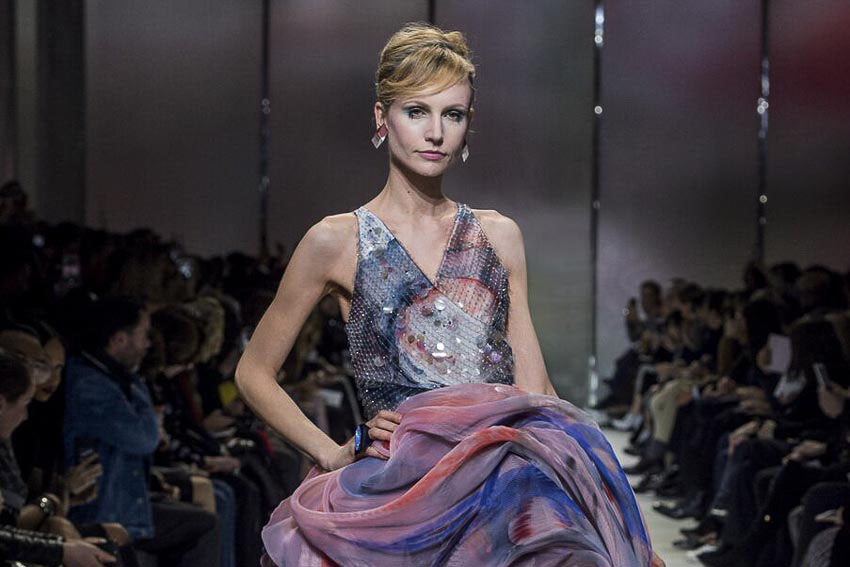 Giorgio Armani Privé trình làng bộ sưu tập Xuân-Hè 2018 Nuages