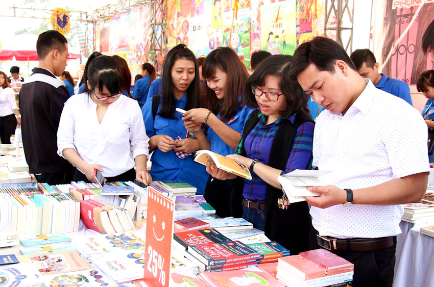 Hội sách TP.HCM 2018 - ngày hội sách lớn nhất từ trước đến nay ở Việt Nam