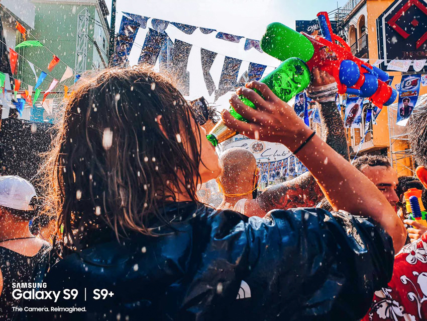 Lễ hội té nước - Tết Songkran tưng bừng qua ống kính Galaxy S9/S9+
