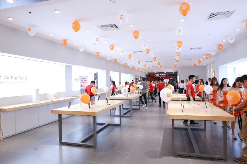 Cửa hàng Mi Store ủy quyền đầu tiên tại Hà Nội