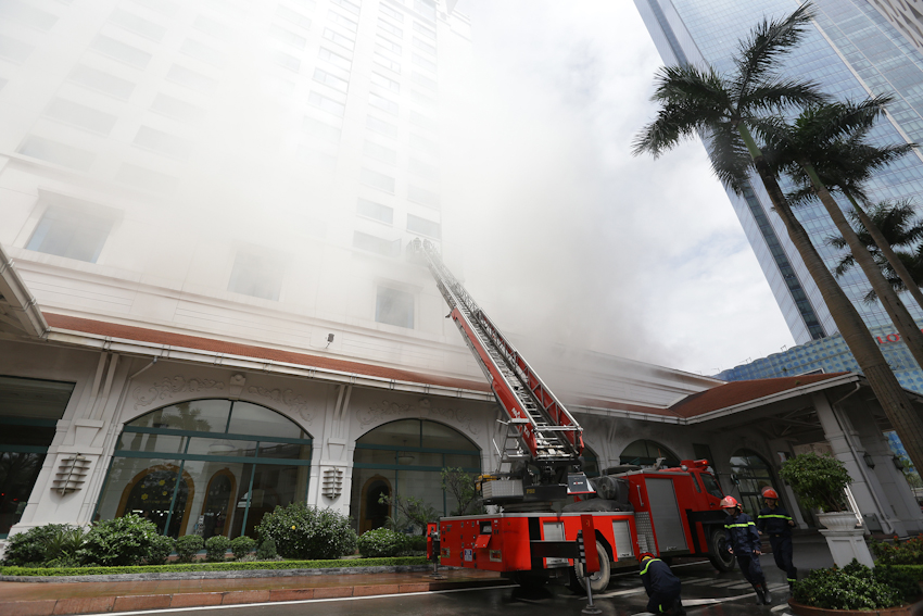 Diễn tập phương án chữa cháy tại Khách sạn Hà Nội Daewoo