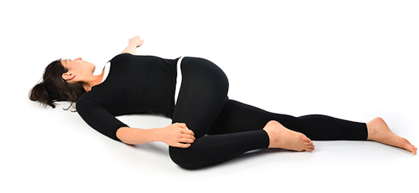 7 động tác Yoga cải thiện giấc ngủ dành cho nam giới