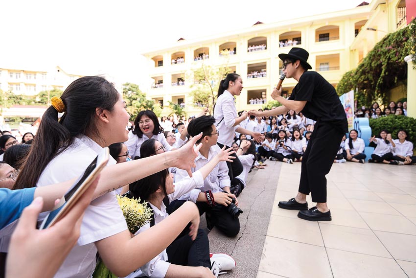 Hàng chục ngàn học sinh Hà Nội tham dự “VTM Tour 2018 - Chào hè sôi động”