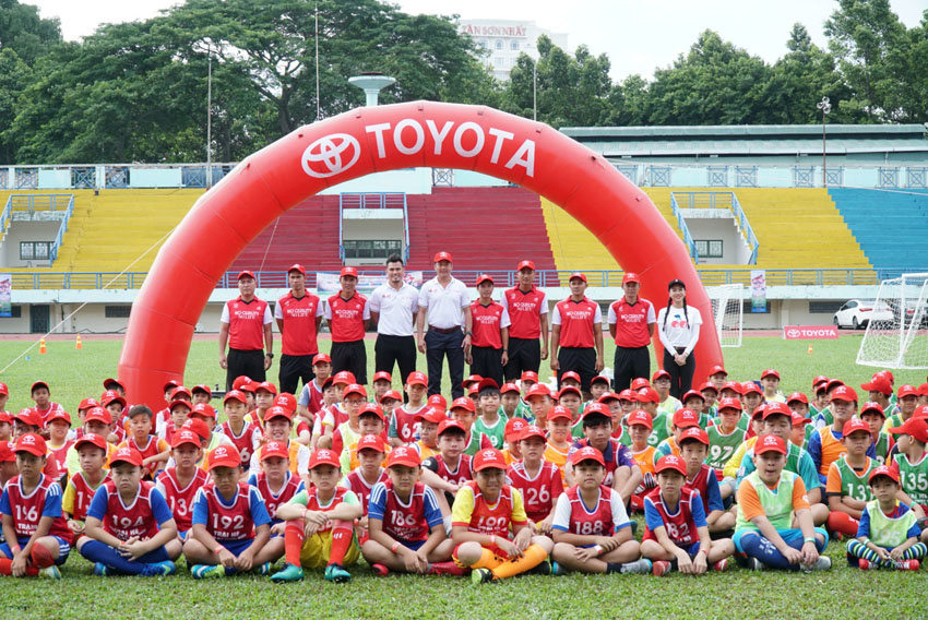 Chính thức khai mạc Trại hè Bóng đá thiếu niên Toyota 2018
