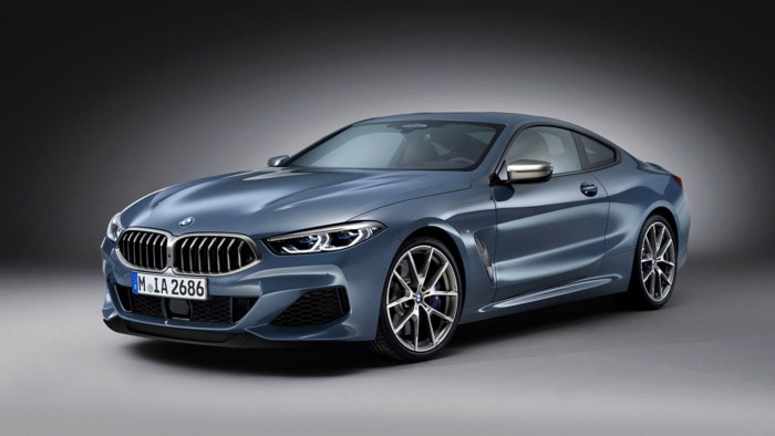 BMW 8-Series chính thức ra mắt: Ngoại thất sang trọng với sức mạnh siêu xe