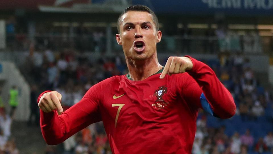 19g 20-6, Bồ Đào Nha - Morocco: Hồi hộp trước sức càn quét của Ronaldo!