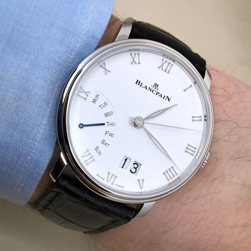 Đồng hồ Blancpain Villeret Grande Date Jour Rétrograde cho doanh nhân thành đạt